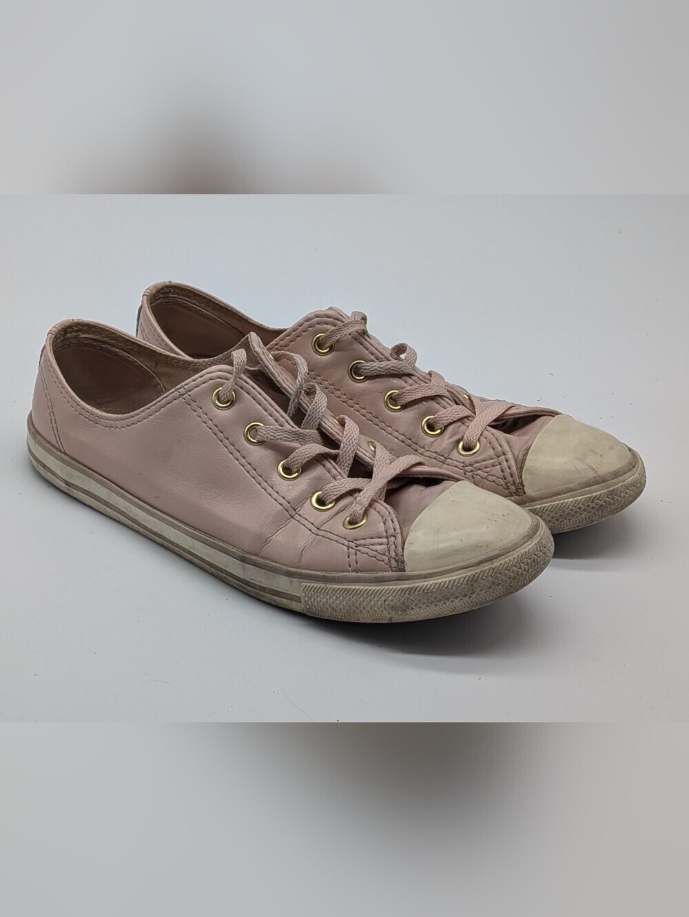 Converse Chuck Taylor All Star Dainty Ox Dust Pink Leather Sneakers Women's 7